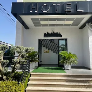 lounge-bar-hotel-new-york.hotels-in-tirana.com/
